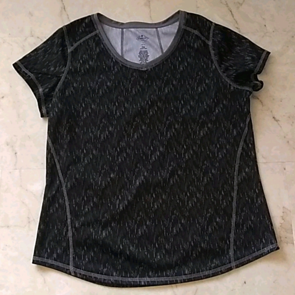 St.Johns Bay active quick dri tee shirt.